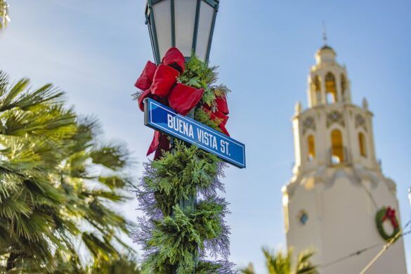 disneyland-holidays-
